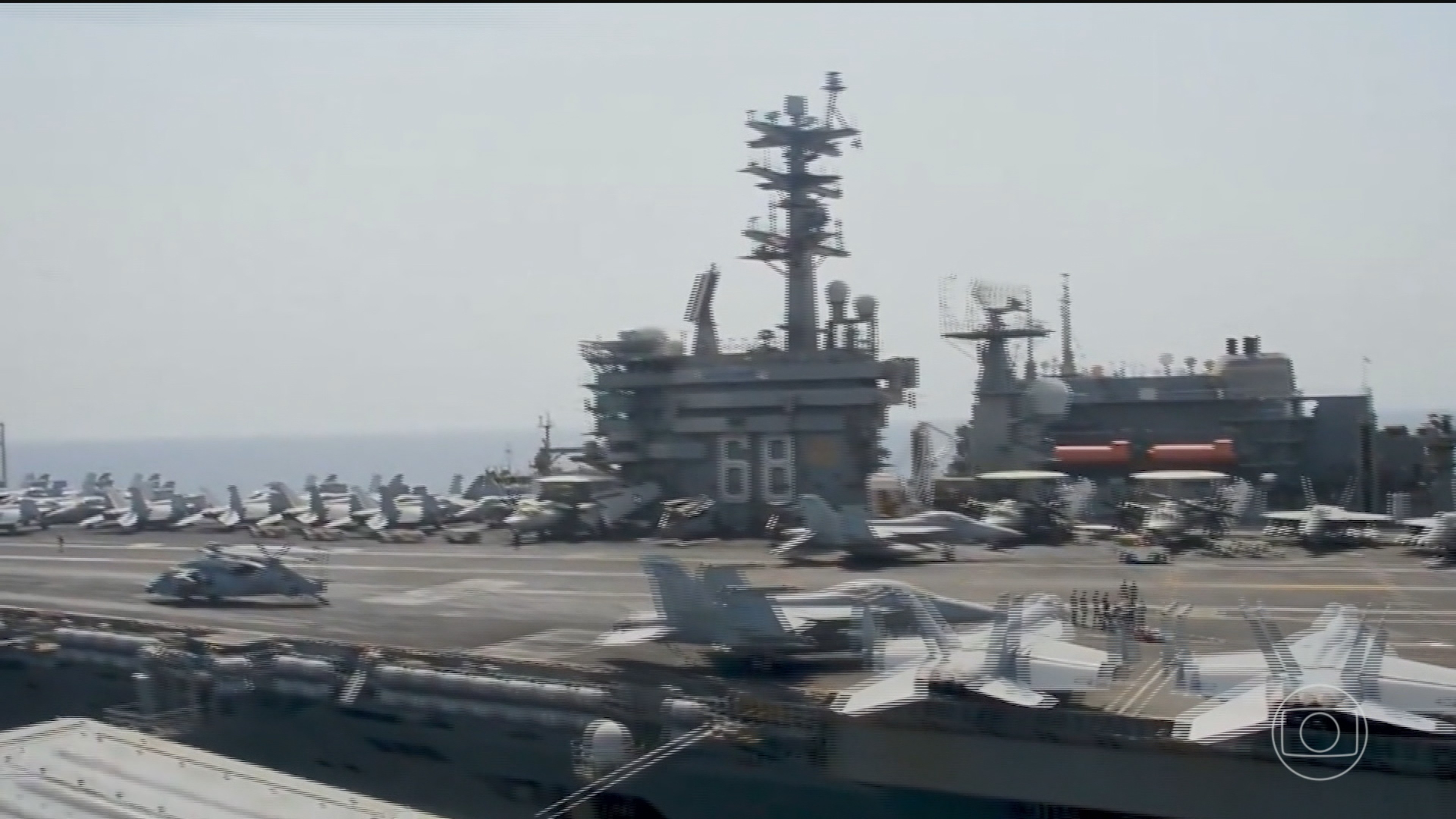 EUA mobilizam militares no Caribe para pressionar Cuba