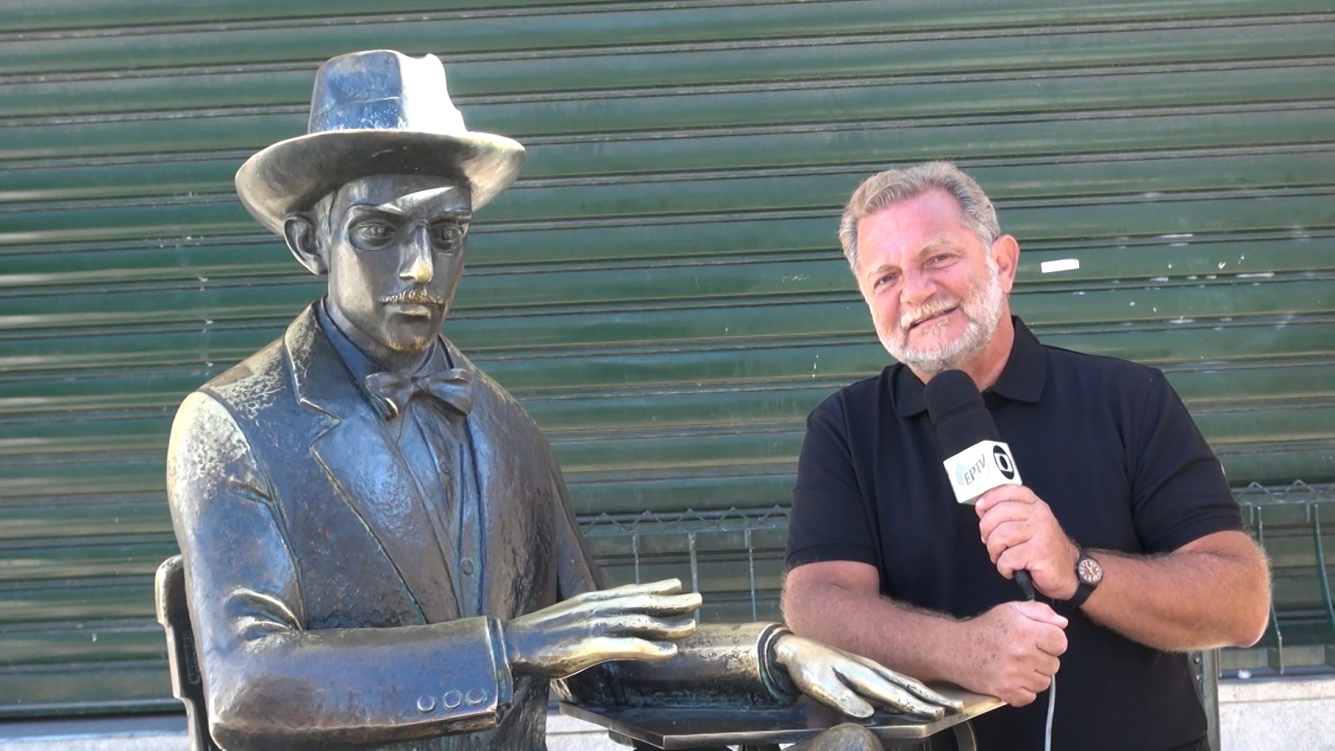 Jornalista Fernando Kassab é velado em Campinas; família e amigos lamentam a morte