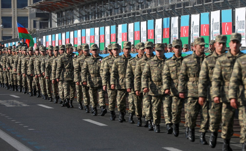 Armênia e Azerbaijão travam novos confrontos na fronteira, Mundo