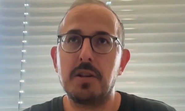 Pesquisador brasileiro é premiado na Alemanha por descoberta que pode abrir caminho contra o câncer