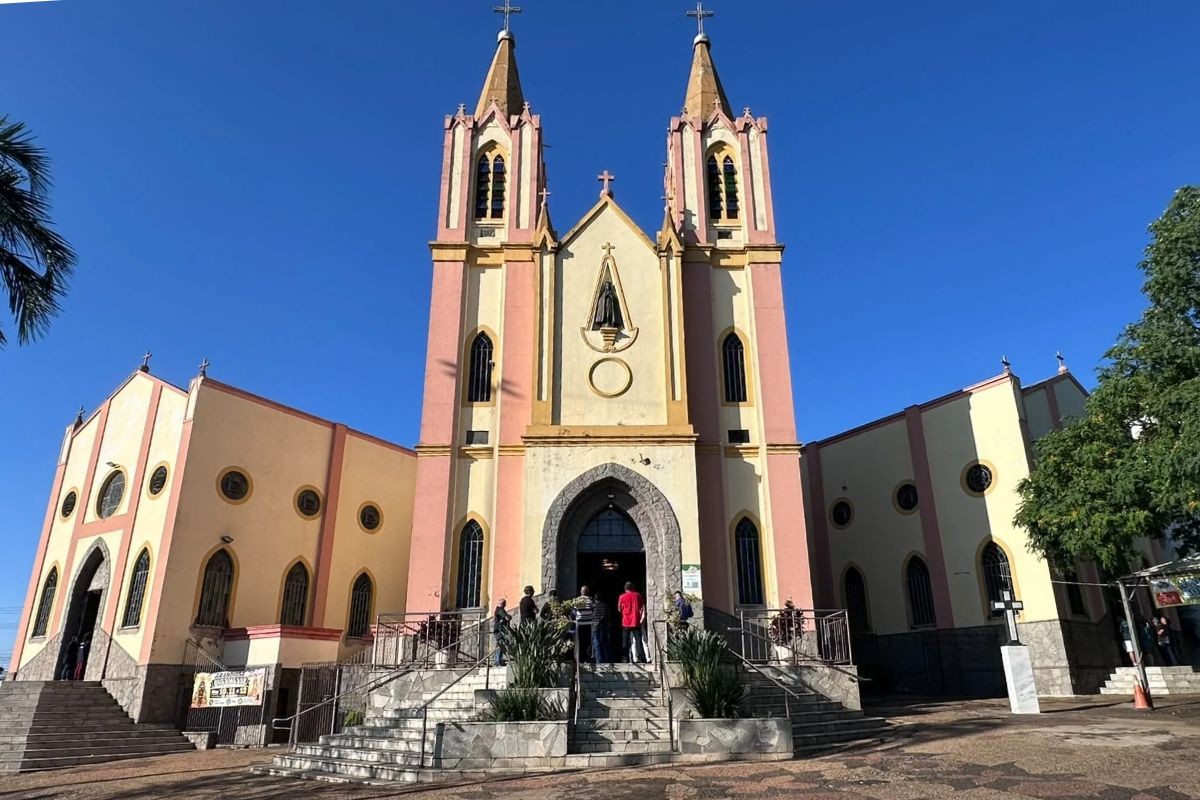 Santuários e paróquias do Oeste Paulista celebram o dia de Nossa Senhora Aparecida​‌​