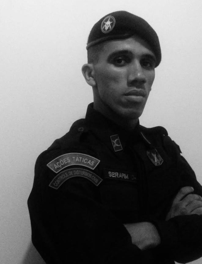 Corpo de Cleiton Serafin Gonçalves, policial morto em megaoperação no Rio, é enterrado em Mendes
