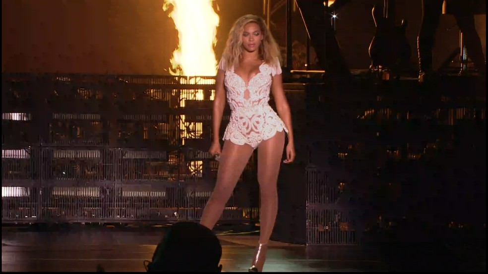 Beyoncé faz o primeiro show da turnê brasileira em Fortaleza — Foto: Divlgação