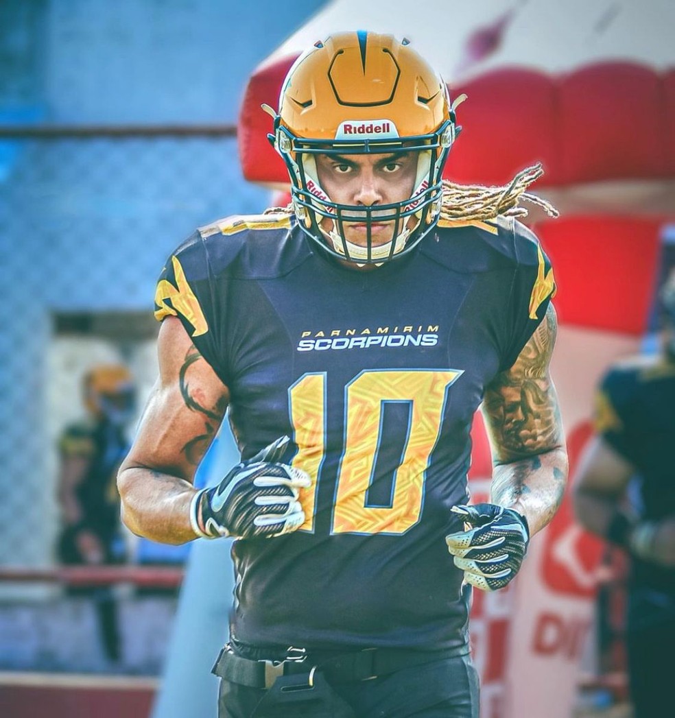 Alan é atleta do Parnamirim Scorpions, equipe de futebol americano do RN — Foto: Zuyra Miranda