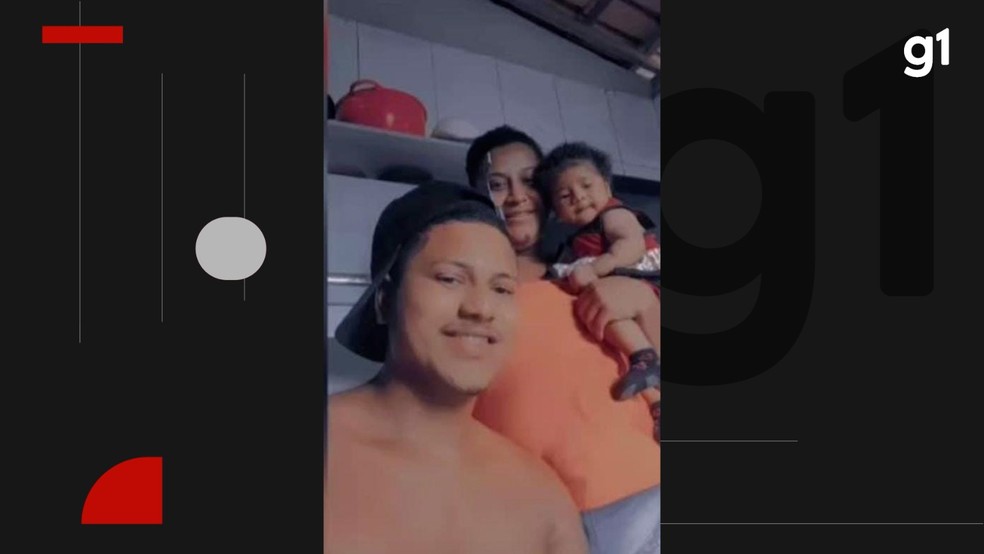 Felipe e Débora (os adultos na foto) estão entre vítimas de acidente na BR-101 — Foto: Reprodução/Redes Sociais