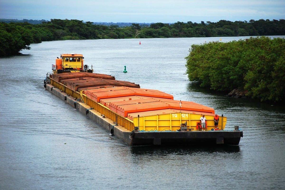 Marinha abre 60 vagas para curso de formação de aquaviários em Presidente Epitácio; saiba como se inscrever