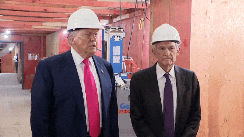 Torta de climão: Trump tenta constranger presidente do Banco Central dos EUA e reclama de gastos em reforma; VÍDEO