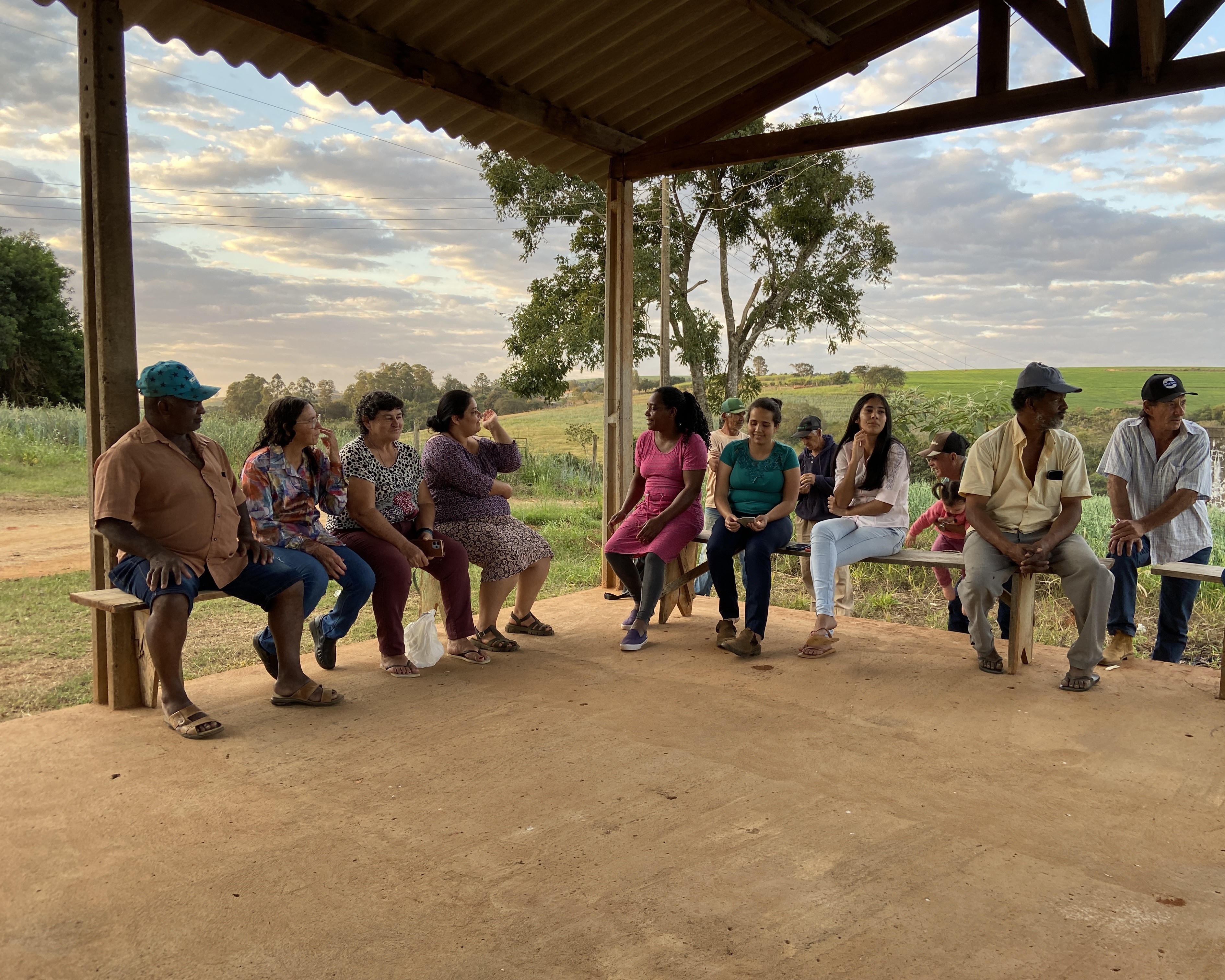 Quilombo de Itararé: herança de forças e histórias de 26 famílias ecoam em cada canteiro