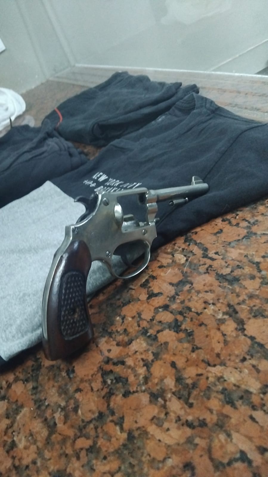 Terceiro suspeito de sequestro e morte de padeiro em Piracicaba é preso com arma em casa de acolhimento, diz PM