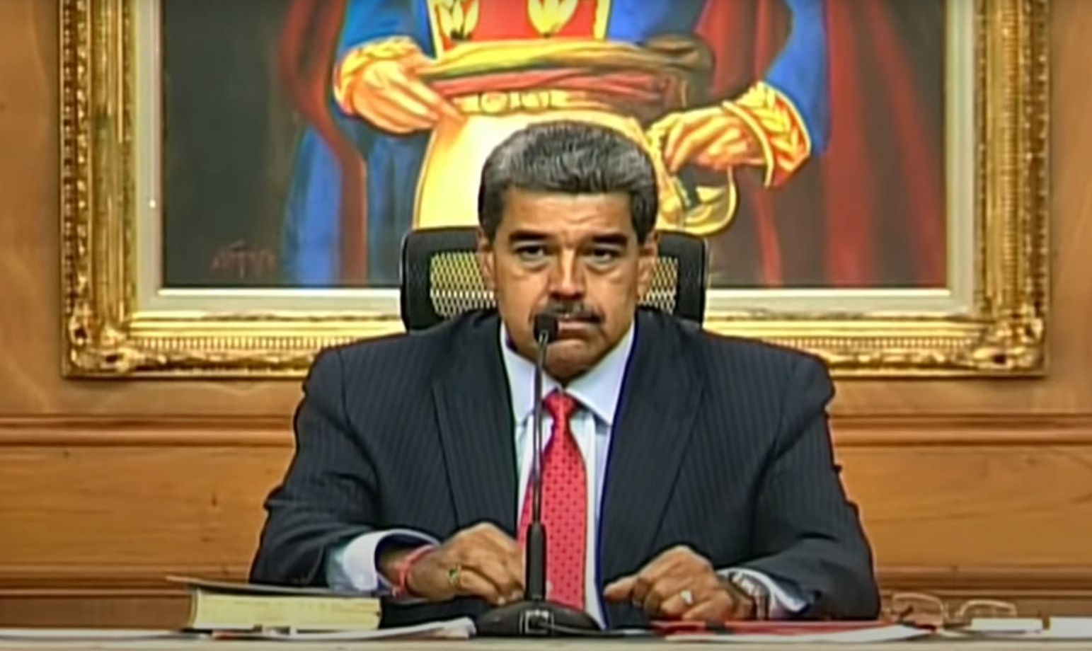 Maduro anuncia nova etapa na 'poderosa aliança' da Venezuela com Irã