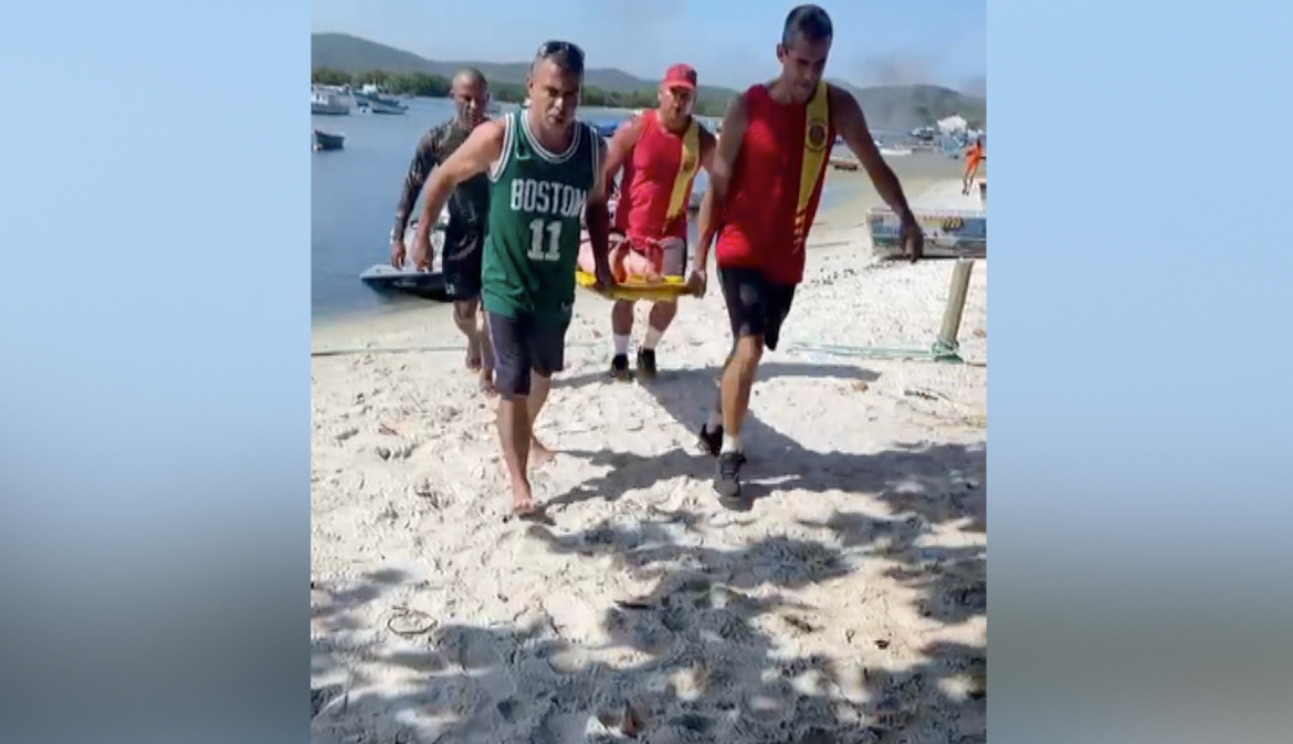 Lancha explode e deixa casal, três filhos e condutor gravemente feridos em Cabo Frio