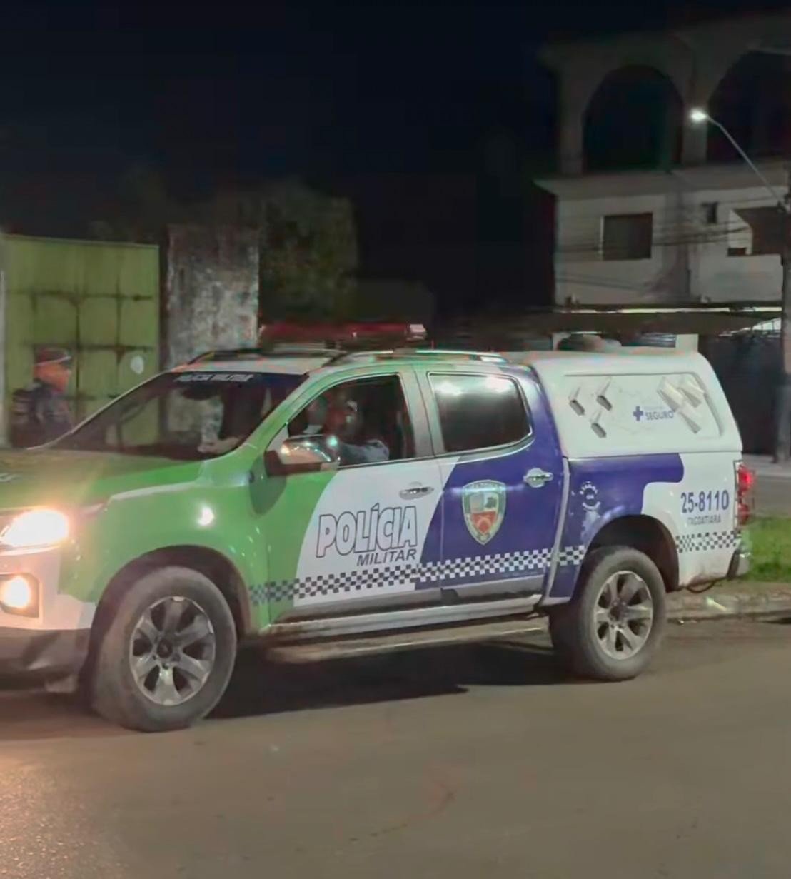Jovem ataca segurança com terçado e é baleado por PM durante festa em adega no interior do AM