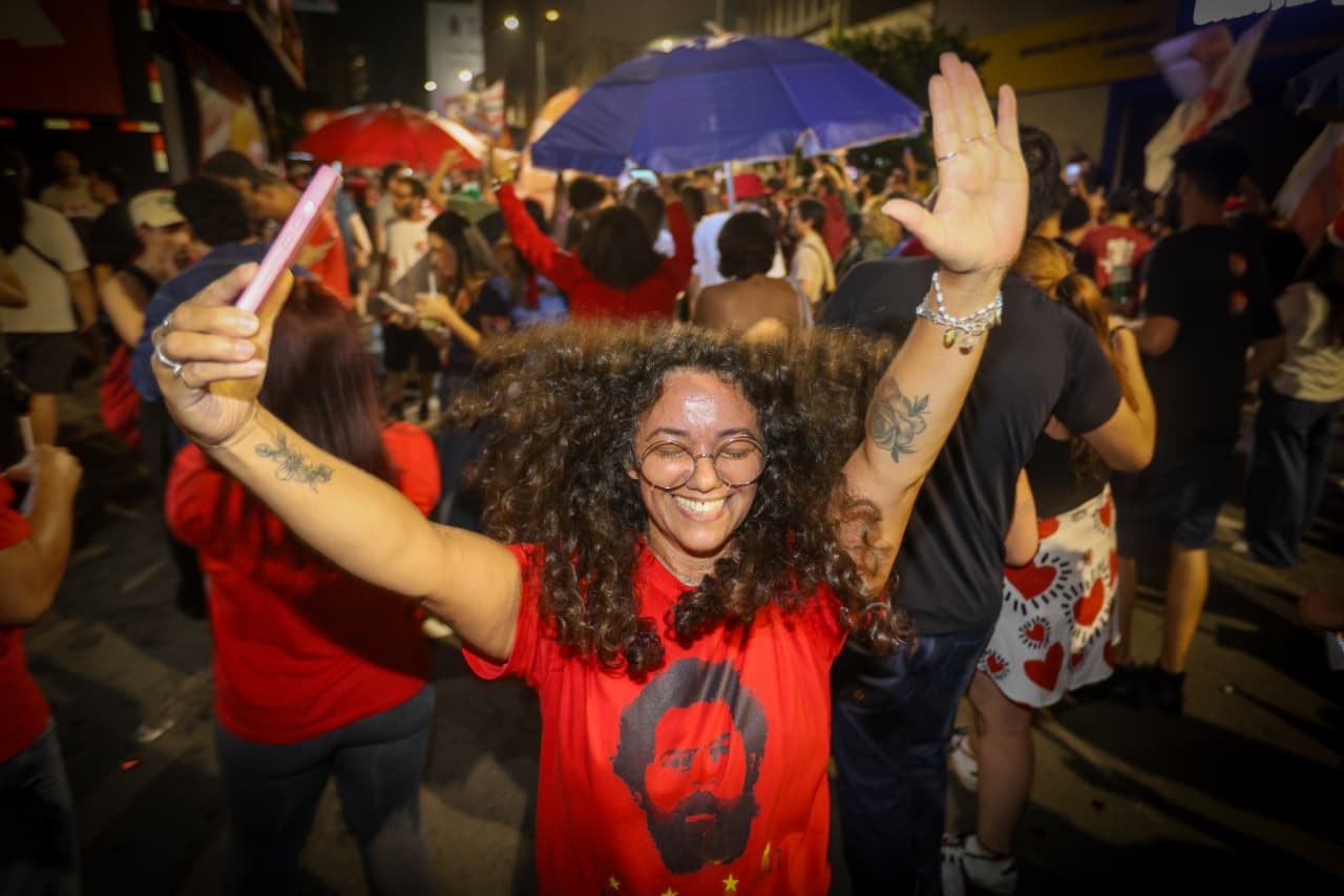 Eleitores de Lula em Campinas comemoram vitória, mas mantêm atenção nas promessas feitas