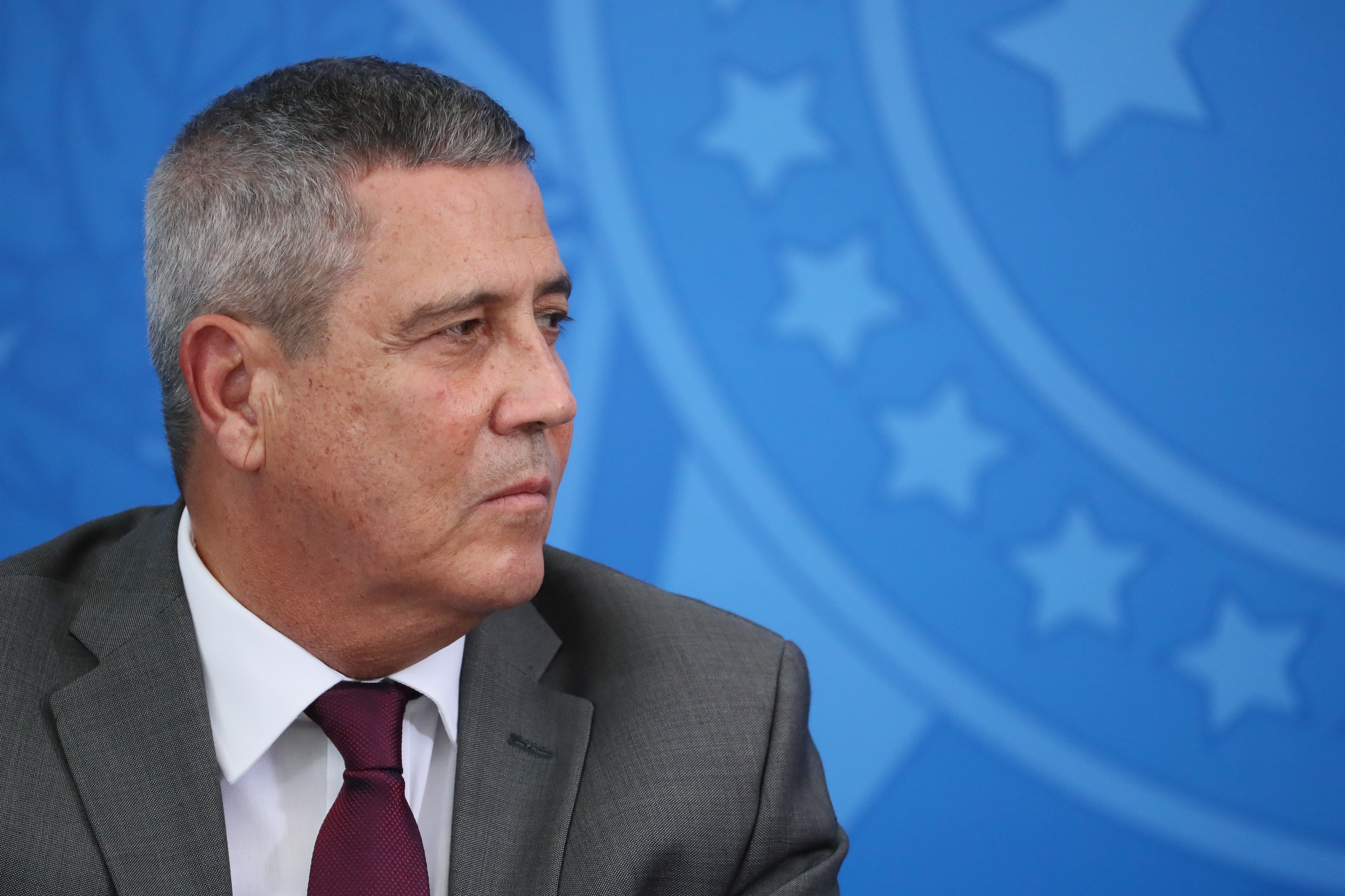 PGR opina, e STF mantém prisão de Braga Netto