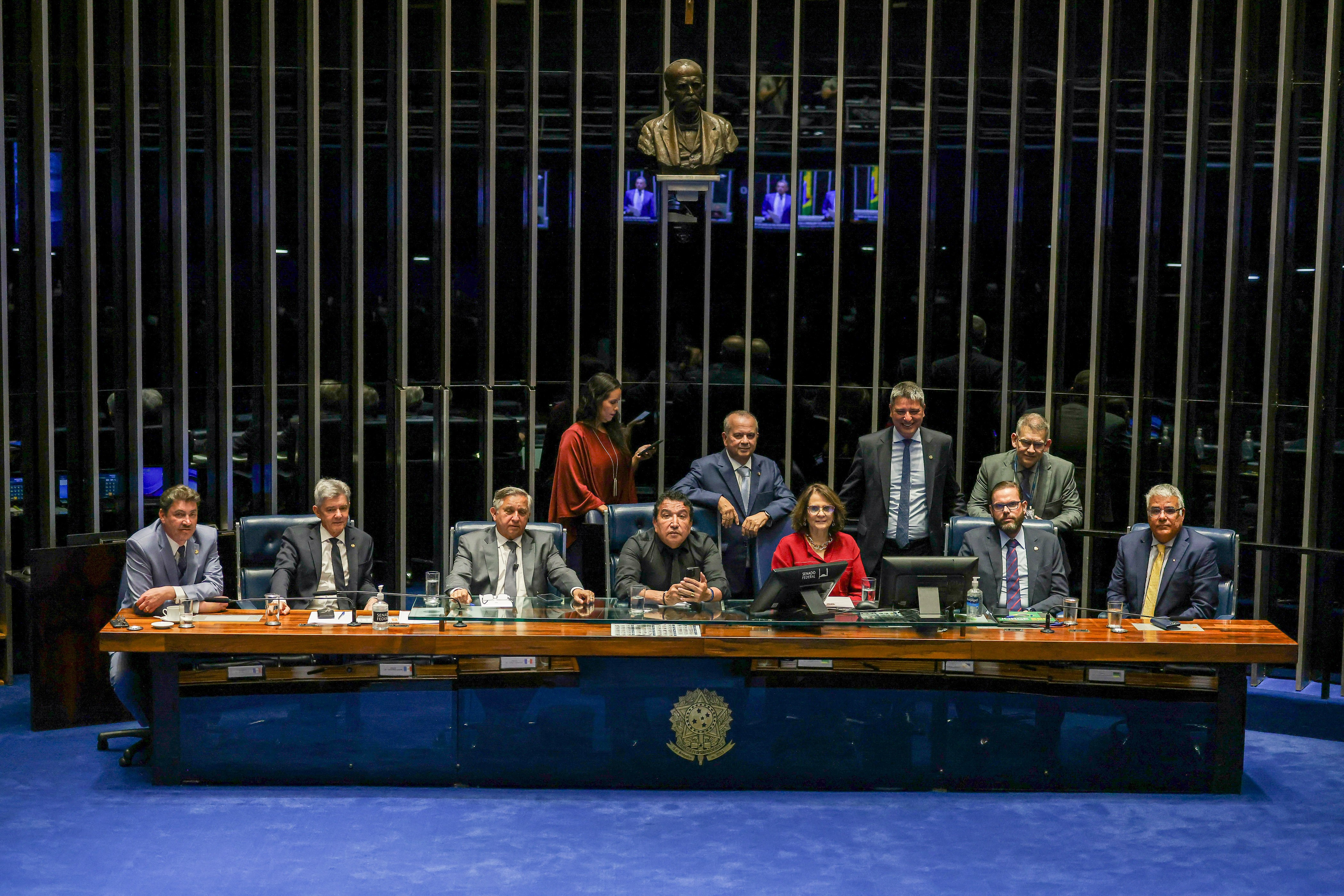 PEC da Blindagem: Motta agiu 'sozinho' num 'movimento surpresa', dizem aliados de Alcolumbre