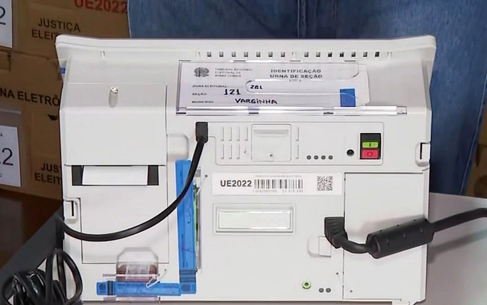 Saiba como é feita a preparação das urnas eletrônicas para o 2º turno das eleições no Sul de Minas