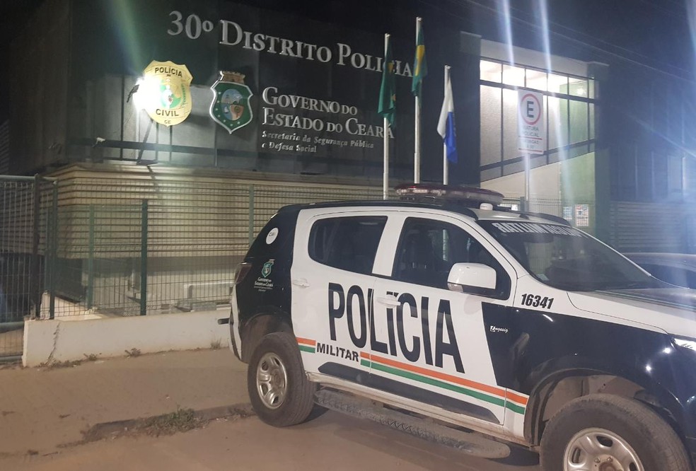 Morte de bebê de 1 ano foi investigada pelo 30º Distrito Policial. — Foto: Rafaela Duarte/Sistema Verdes Mares