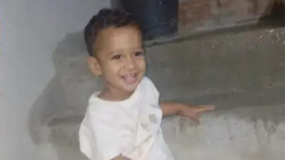 Bebê morre ao ser atingido no pescoço por linha com cerol — Foto: Arquivo pessoal
