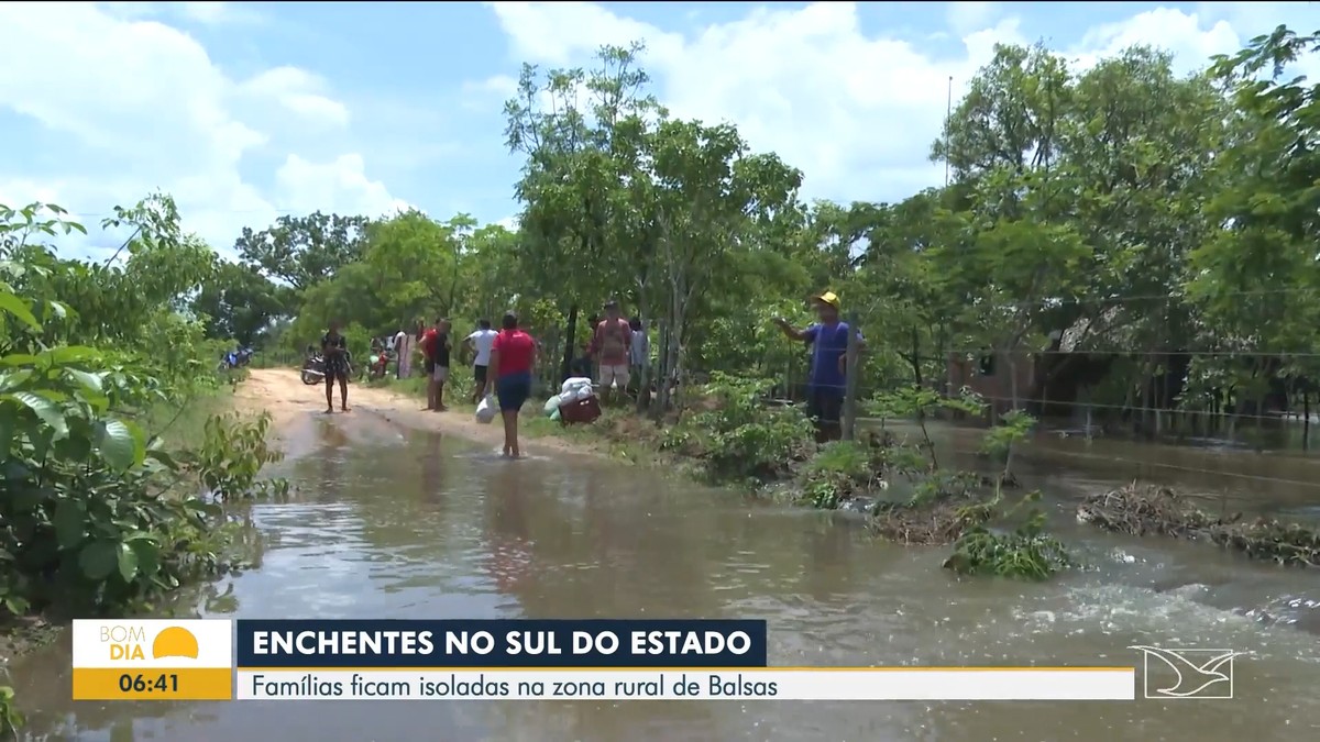 Rio Balsinha transborda e deixa 80 famílias isoladas na zona rural de ...