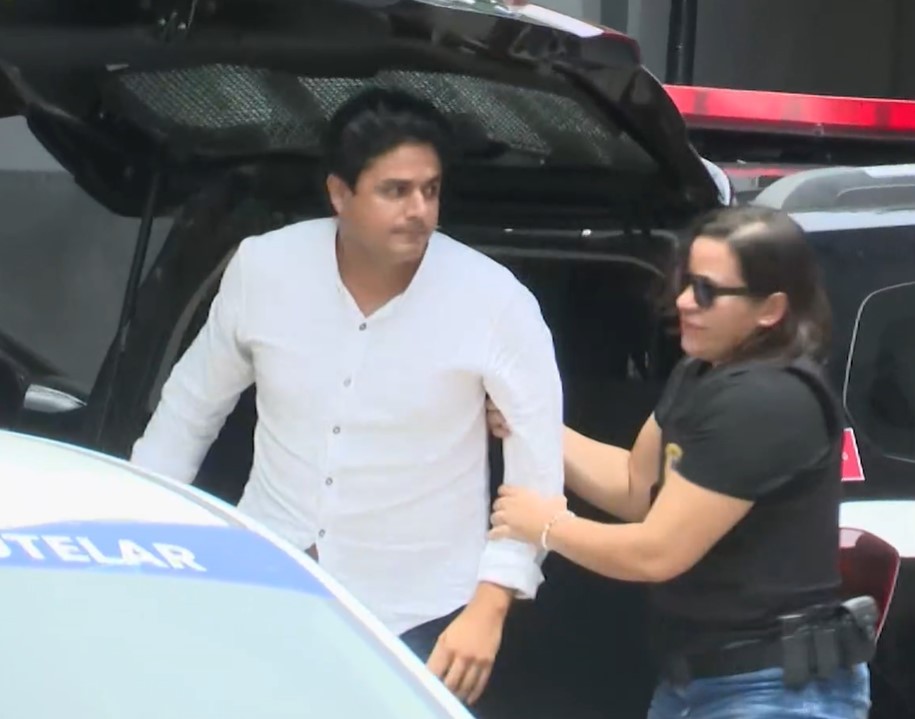 Em conversa por telefone com a ex-esposa, João Lima afirma 'não ter memória' das agressões