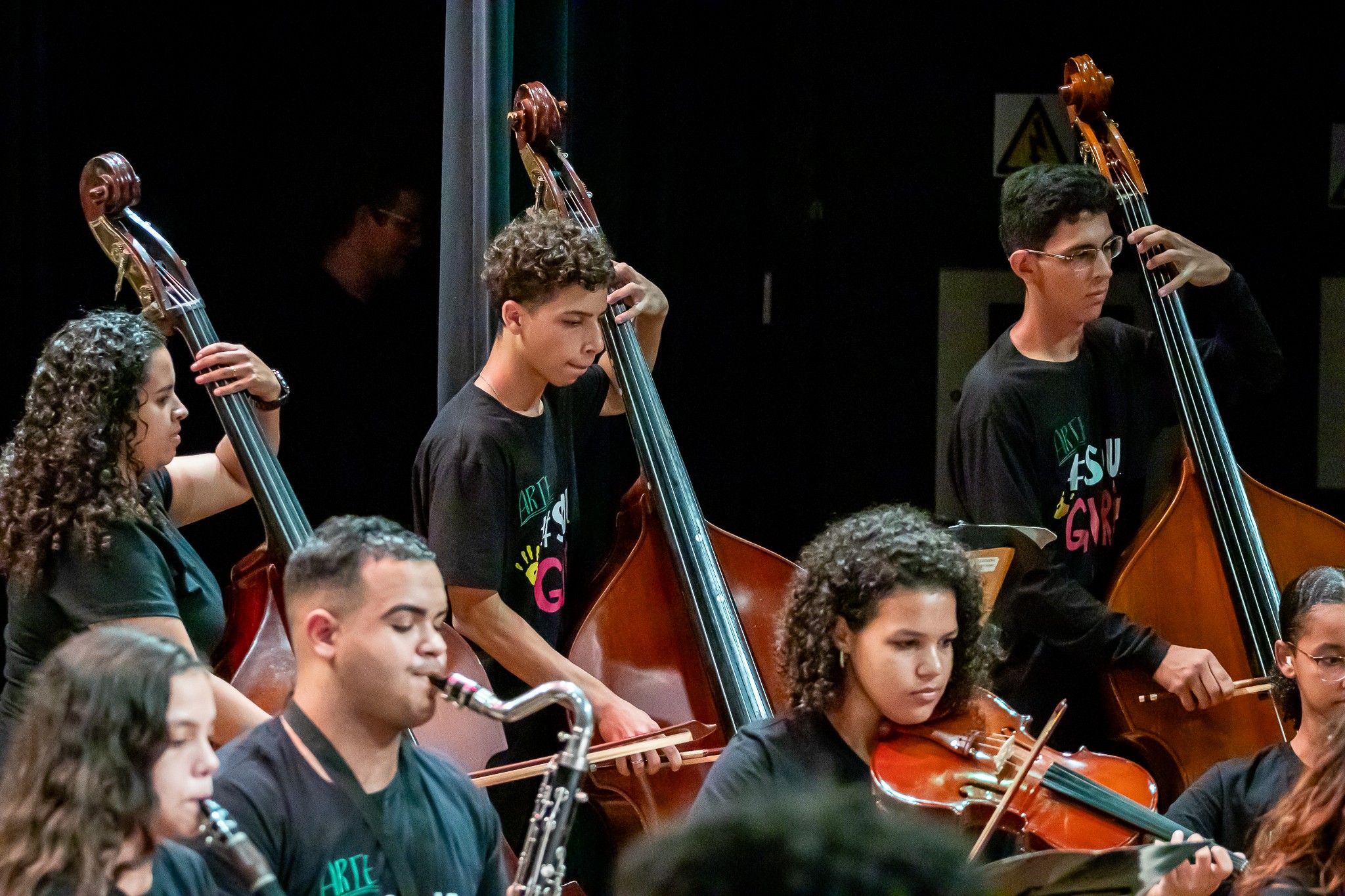 Com repertório diverso, Orquestra Sinfônica do Guri se apresenta no Teatro Paulo Roberto Lisbôa, em Presidente Prudente