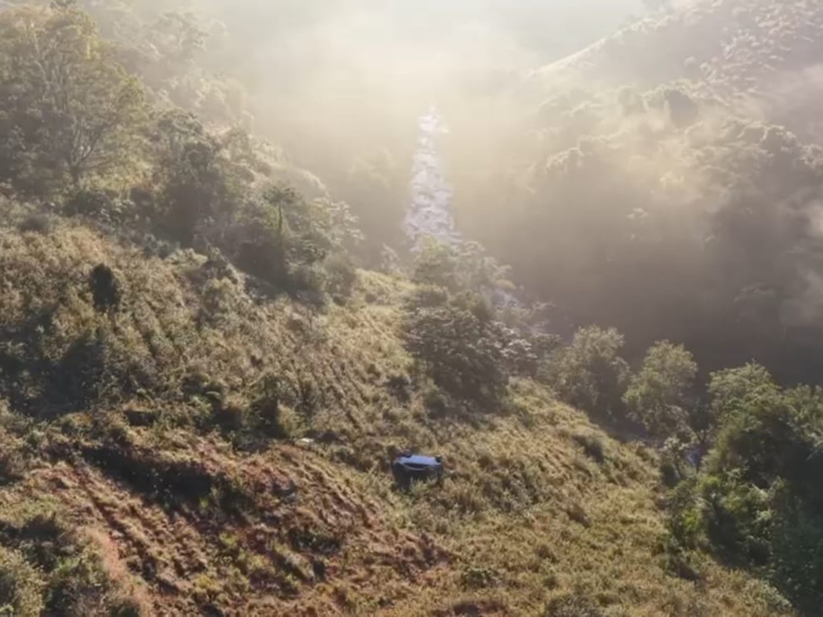 BMW envolvida em acidente que matou cinco pessoas em Imbé de Minas estava em alta velocidade, segundo testemunhas