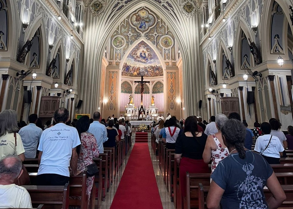 Missa de Ao de Graas pelo novo papa  realizada em Aracaju  Foto: Iara Lins/TV Sergipe