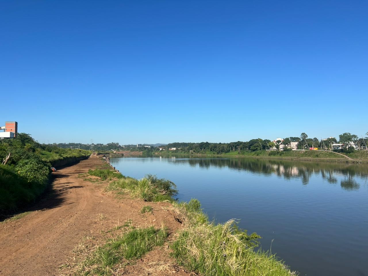 Casal de idosos morre após cair com carro no Rio Taquari em Estrela