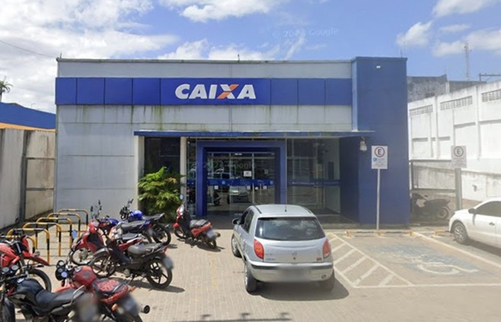 O crime ocorreu em frente a agência da Caixa em Itambé