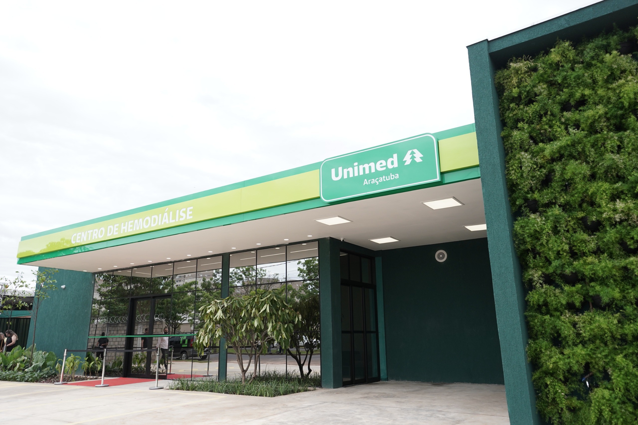 Unimed Araçatuba inaugura Centro de Hemodiálise e reforça compromisso com a saúde