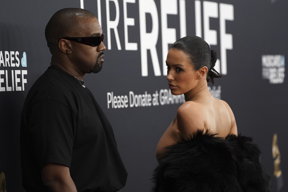 Itália proíbe shows de Kanye West e Travis Scott por riscos à segurança e ordem pública