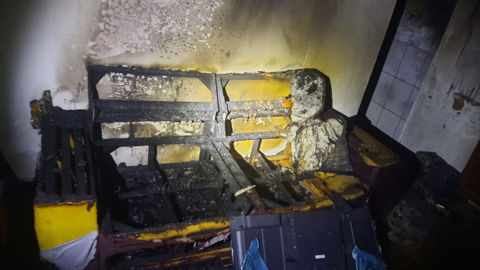 Rapaz, de 21 anos, é preso após atear fogo em residência de idosa, em Presidente Prudente (SP) — Foto: Polícia Civil