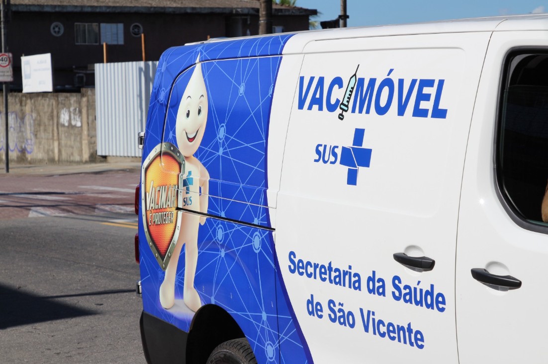 Vacimóvel percorre bairros de São Vicente com vacinação contra gripe; veja programação