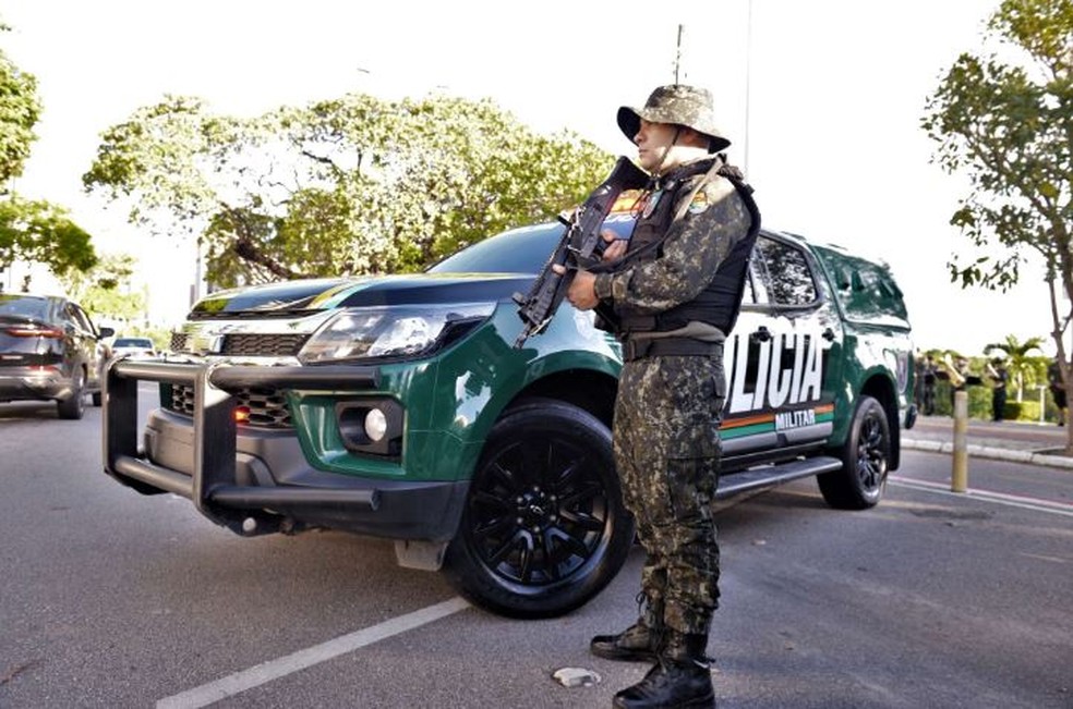 Polícia prende professor suspeito de matar o próprio cão em Juazeiro do Norte. — Foto: Polícia Militar/ Divulgação