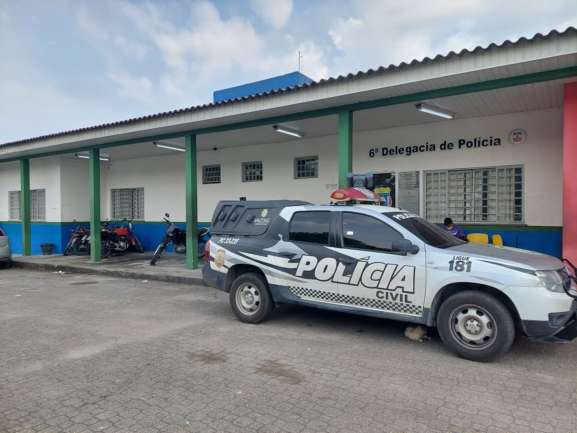 Justiça quer saber porque advogada flagrada com drogas não foi presa pela Polícia Civil em Manaus