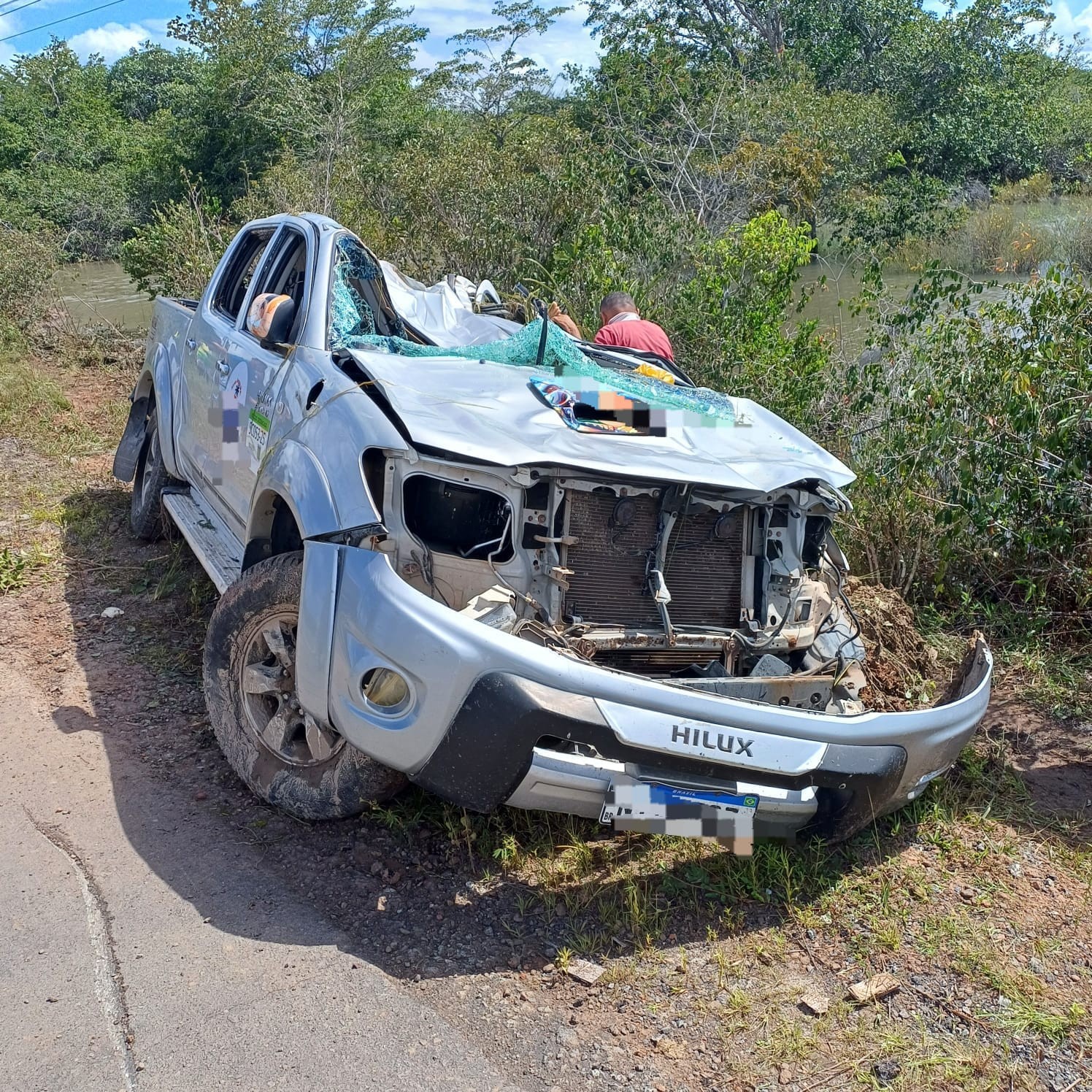 Três pessoas morrem em acidente na BR-402 na região dos Lençóis Maranhenses; duas vítimas eram turistas da França 