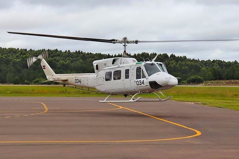Chuvas no RS: Uruguai enviou helicóptero e tripulação para ajudar nas buscas