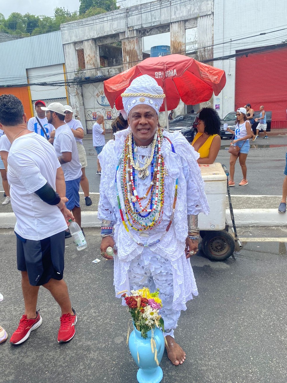 William de Oxalá pediu saúde durante a Lavagem do Bonfim — Foto: Árisson Carvalho / g1 Bahia