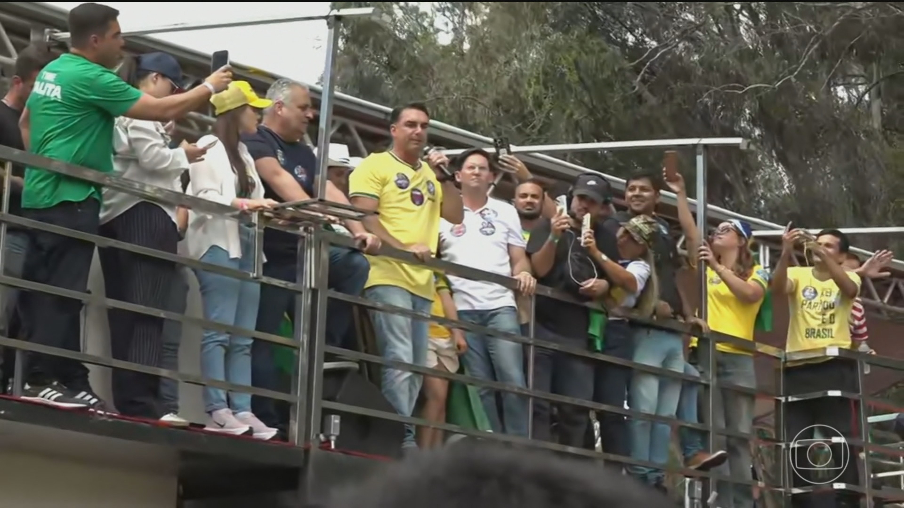 Flávio Bolsonaro, candidato do PL à Presidência, faz campanha na BA