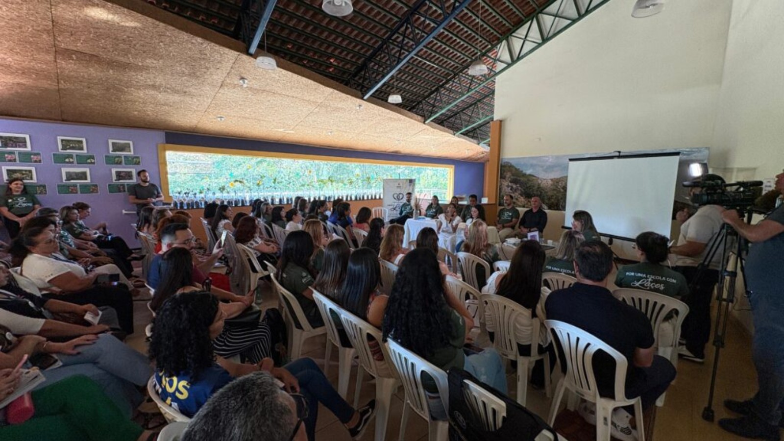 Rede municipal adota programa Entre Laços para combater o bullying escolar