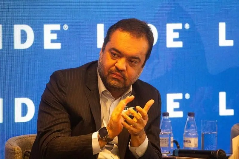 Cláudio Castro pede R$ 142 mil de indenização por férias não tiradas quando era governador