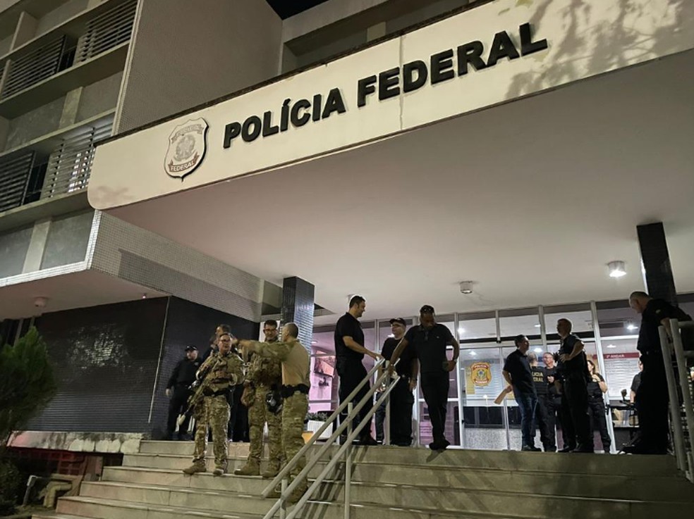 Polícia Federal investiga prefeitura por autorizar ilegalmente porte de arma no Ceará — Foto: Polícia Federal/Divulgação