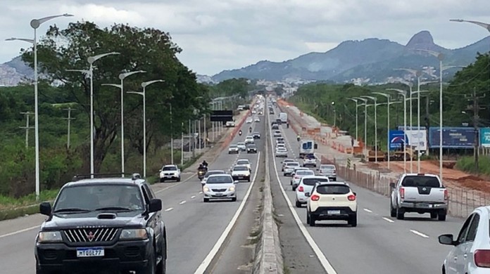 Região do Zero KM em frente ao aeroporto recebe trânsito de todas