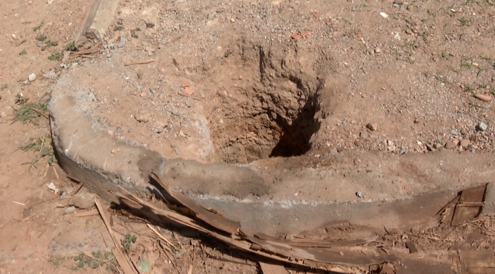 Idoso morre aps cair em buraco em Cuiab  Foto: Rproduo