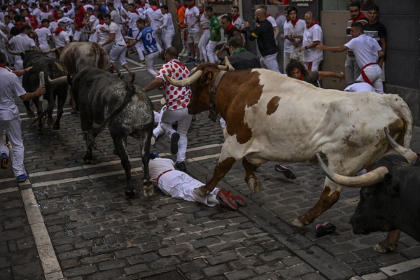 Cinco feridos no regresso da largada de touros em Pamplona