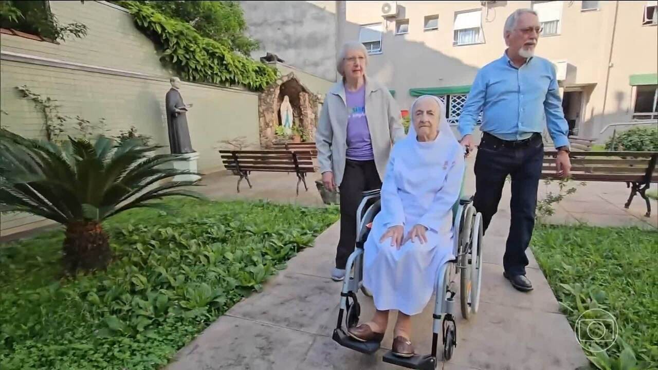 Britânica de 115 anos se torna pessoa mais idosa do mundo após morte de freira brasileira