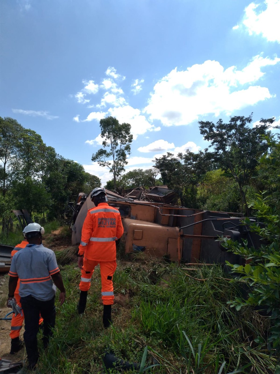 Trem descarrila em Barra Mansa, Sul do Rio e Costa Verde