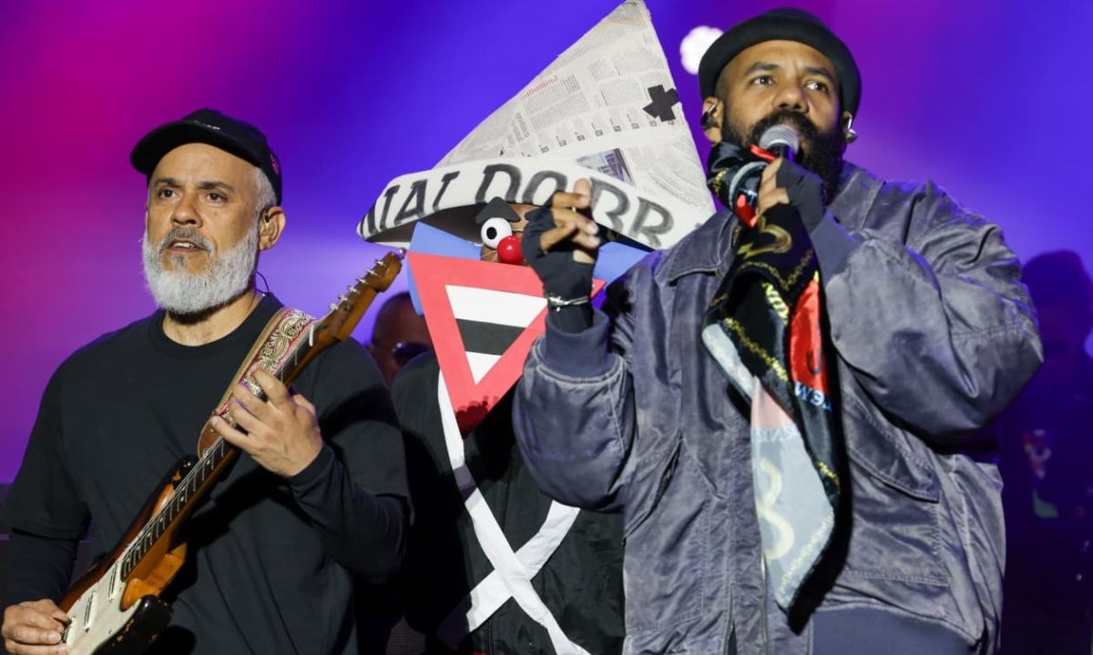 BaianaSystem intensifica rock e leva 'Navio Pirata' ao Festival de Inverno Bahia