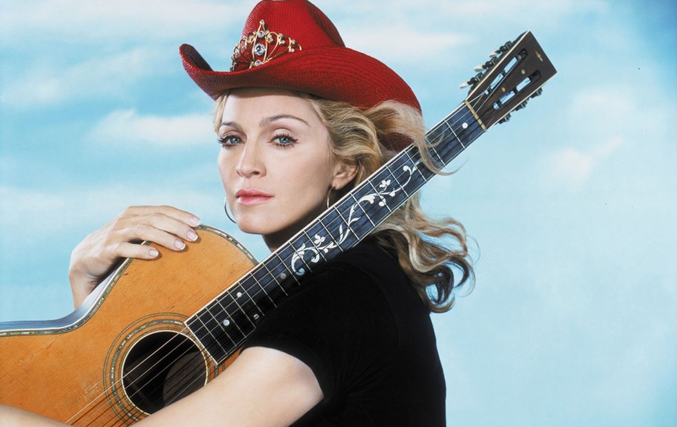 Madonna promove o disco 'Music', de 2000 — Foto: Divulgação
