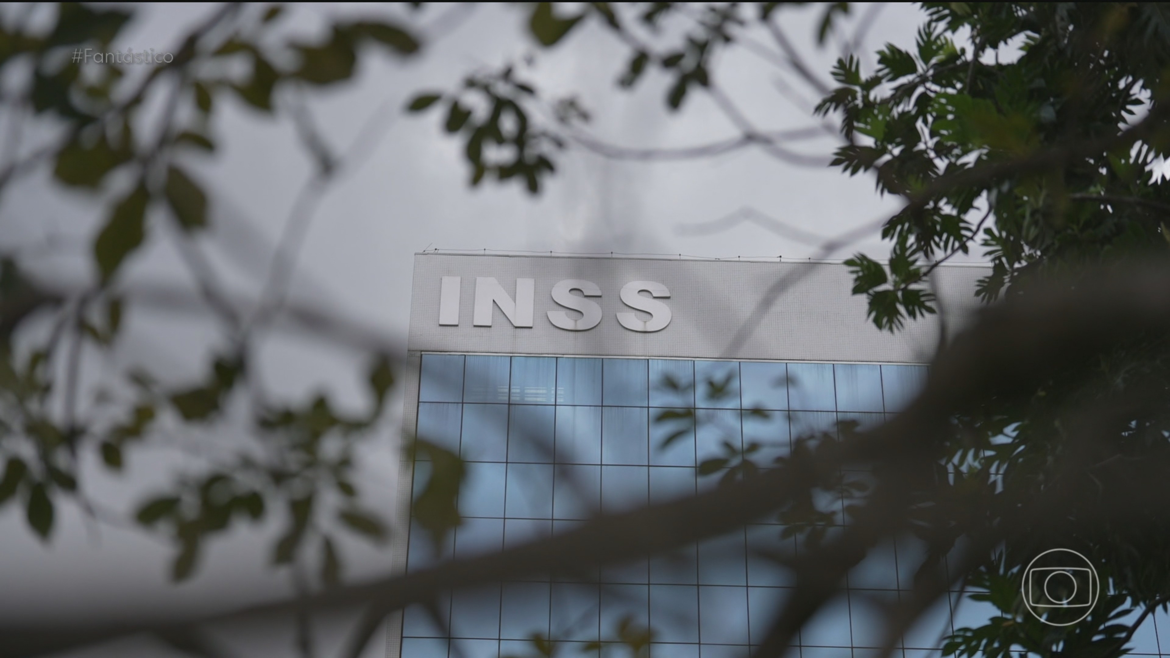 Investigações avançam sobre empréstimos consignados no INSS: só em 2023 foram 35 mil reclamações